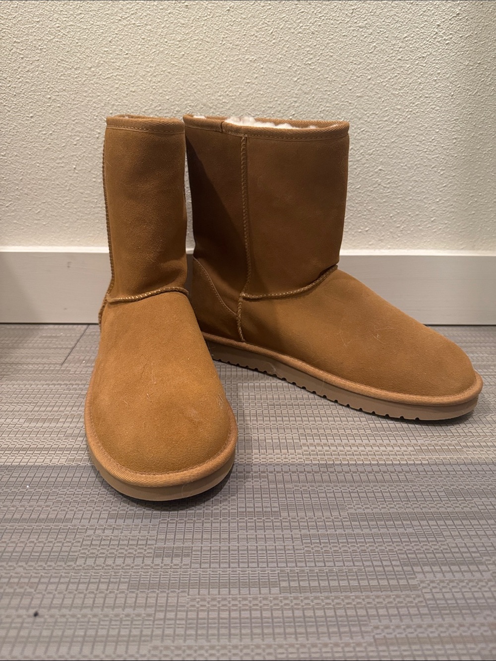 Women’s Koolaburra Ugg Boots Size 10